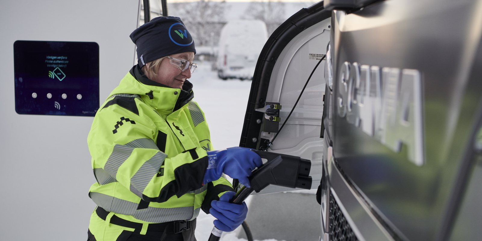 Styrmedelsförslag: Sänk energiskatten för laddning av tunga fordon