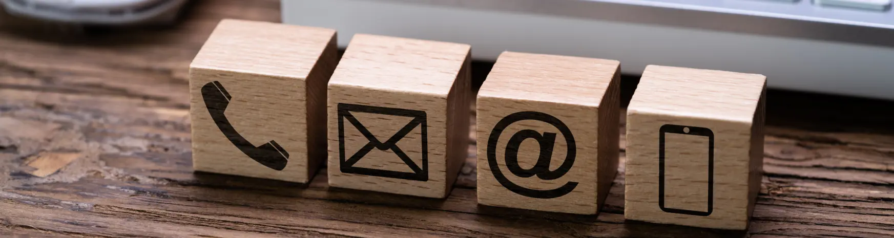 Avvikande öppettider för jouren och medlemsservice