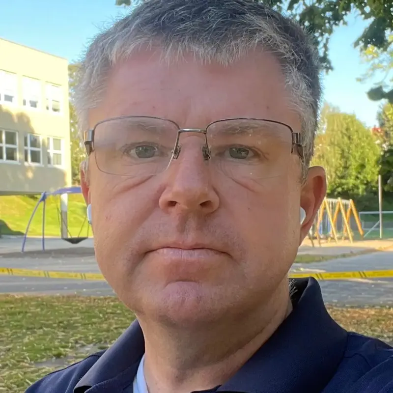 Anders.jpeg Anders.jpeg