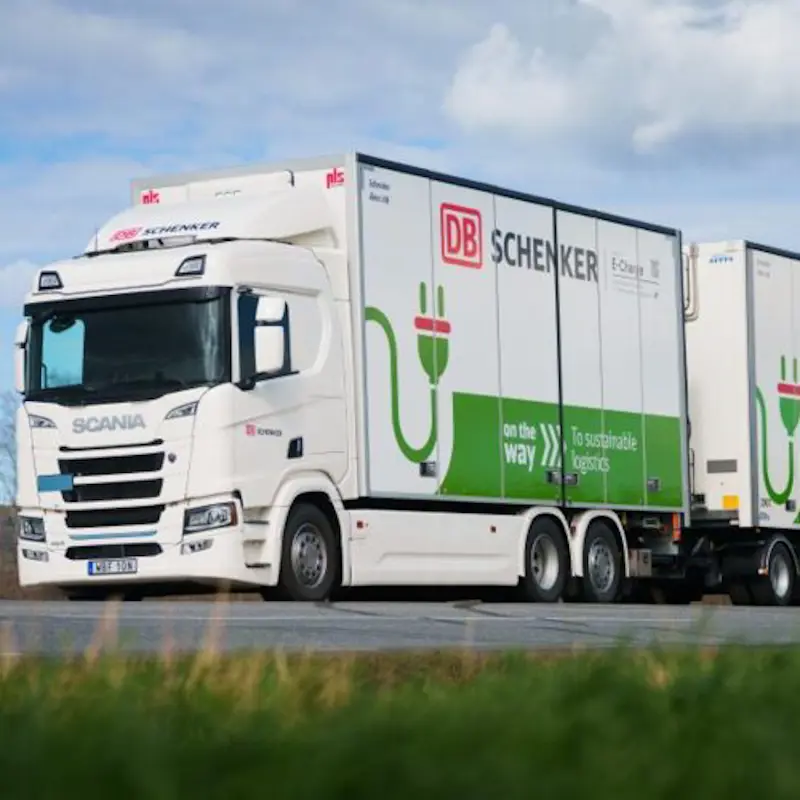 DB Schenker testar Scanias avancerade el-lastbil för fjärrtransporter