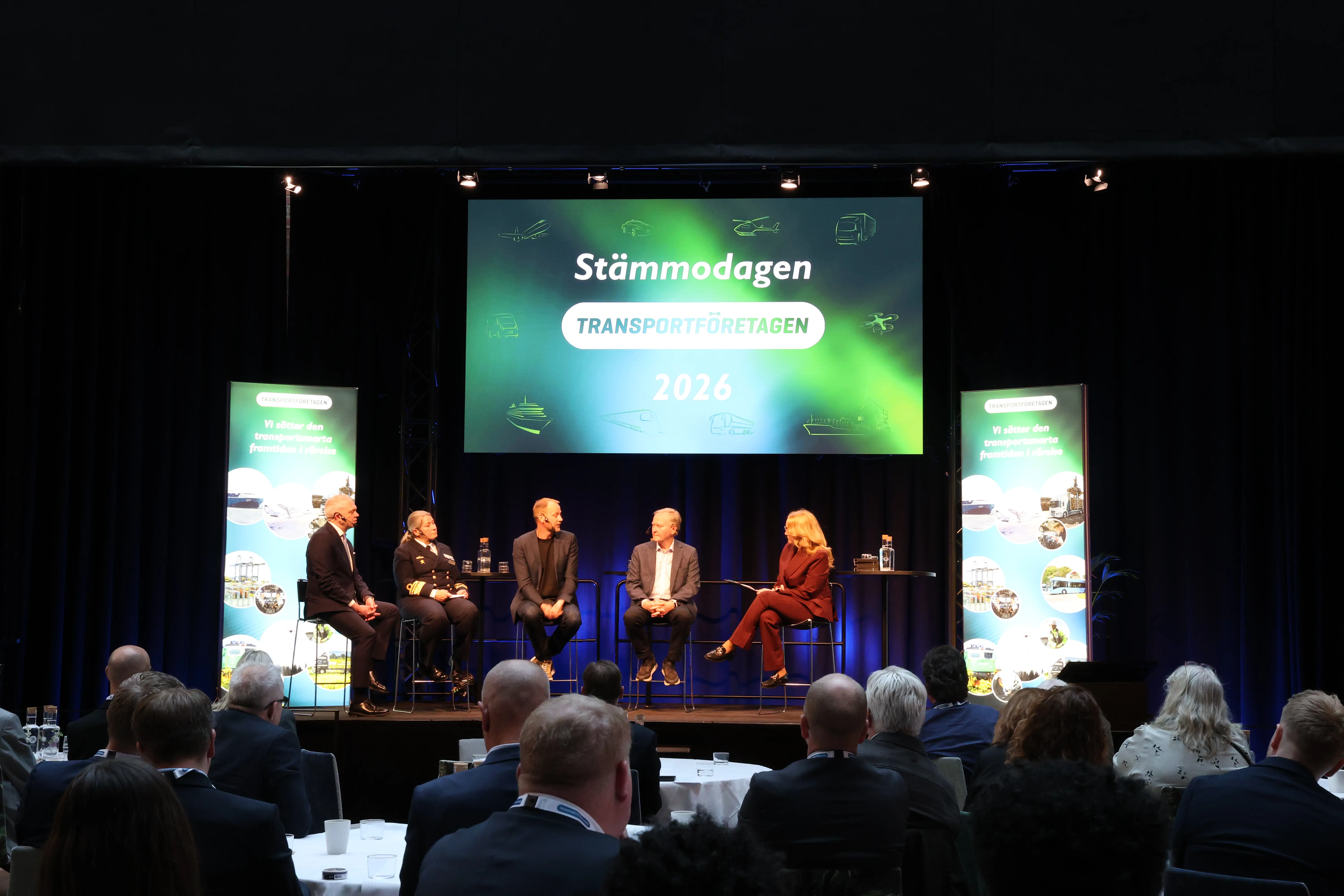 Fr vänster: Andreas von der Heide, Ewa Skoog Haslum, Jonas Arnberg, Leif Östling och Ellinor Persson