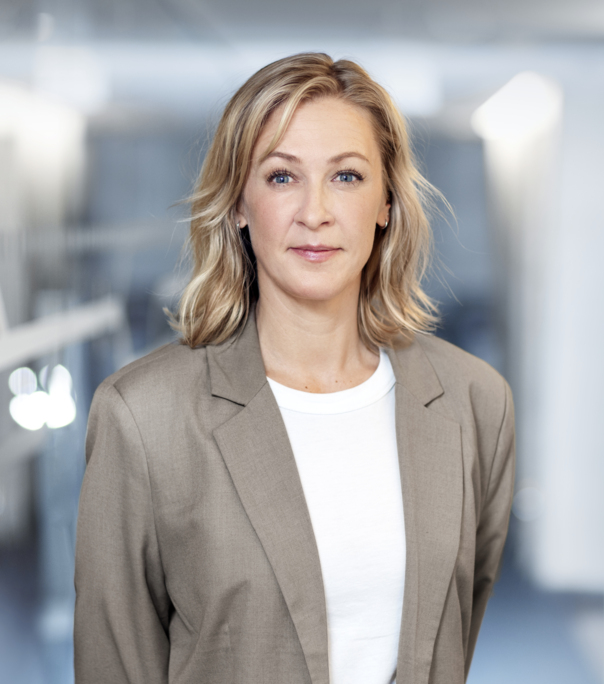 Linda Räfsbäck, Förhandlingschef